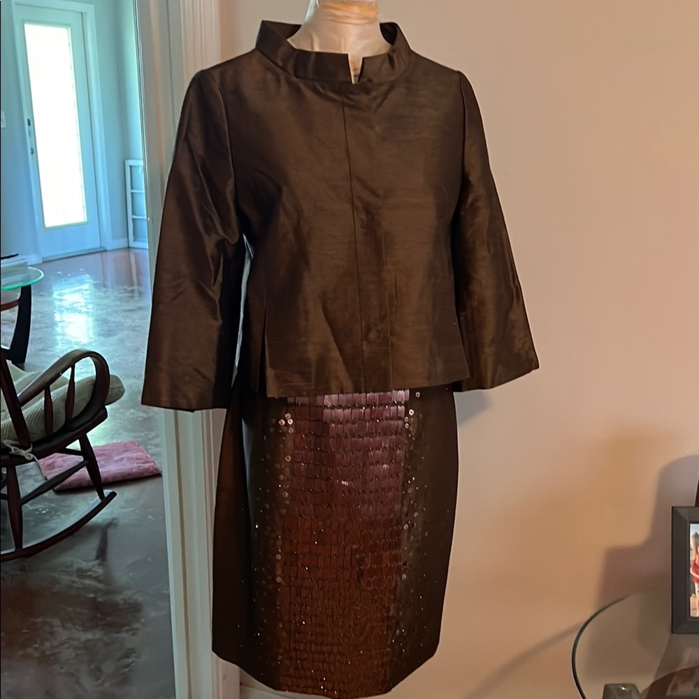 Carlisle Elegant Brown Two-Piece Dress Set